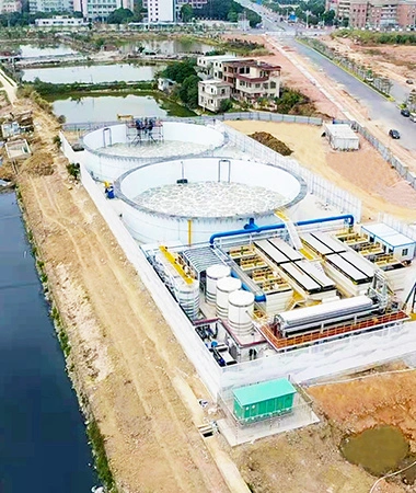Bể chứa nhà máy xử lý nước thải